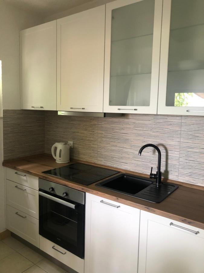 Apartman Ana Vrlika Ngoại thất bức ảnh