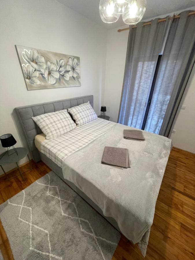 Apartman Ana Vrlika Ngoại thất bức ảnh